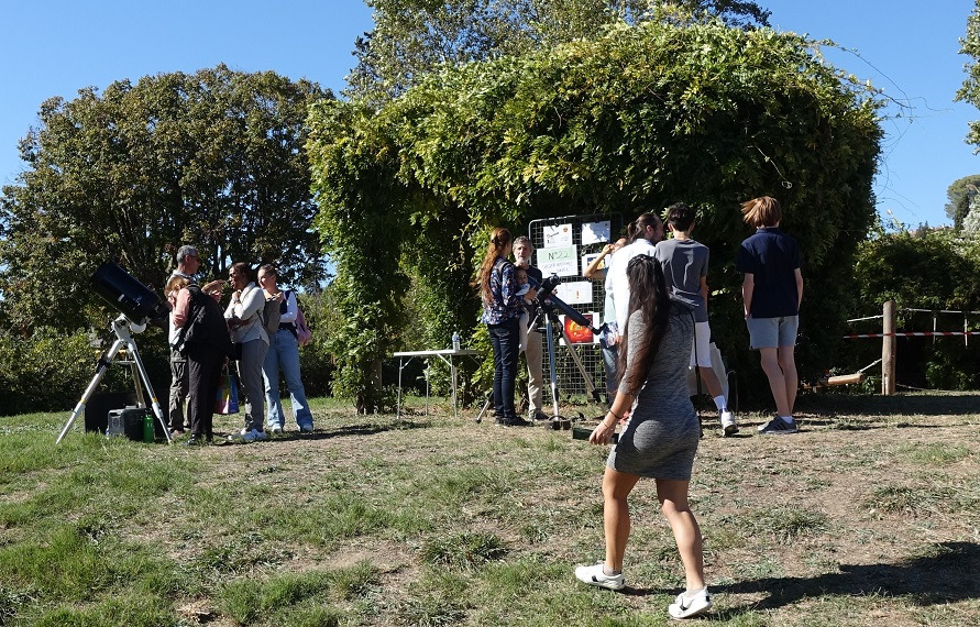 WhatsApp%20Image%202025-10-05%20%C3%A0%2020.08.35_afc95127 WhatsApp%20Image%202025-10-05%20%C3%A0%2020.08.35_afc95127